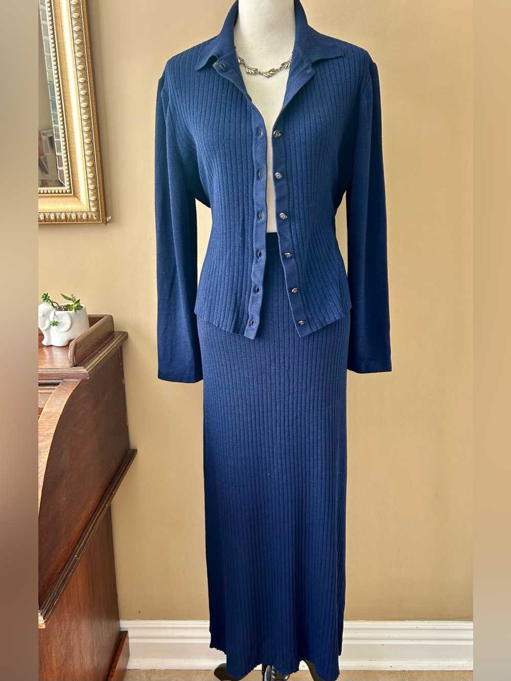 Vintage St John Ribbed Knit Cardigan Maxi Skirt Set Navy Blue Logo Button M L